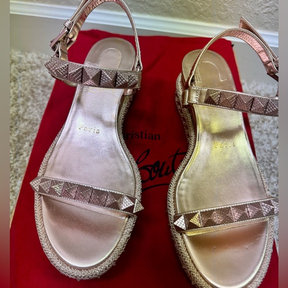 Gorgeous Christian Louboutin Sandals size 36 - Picture 2 of 7